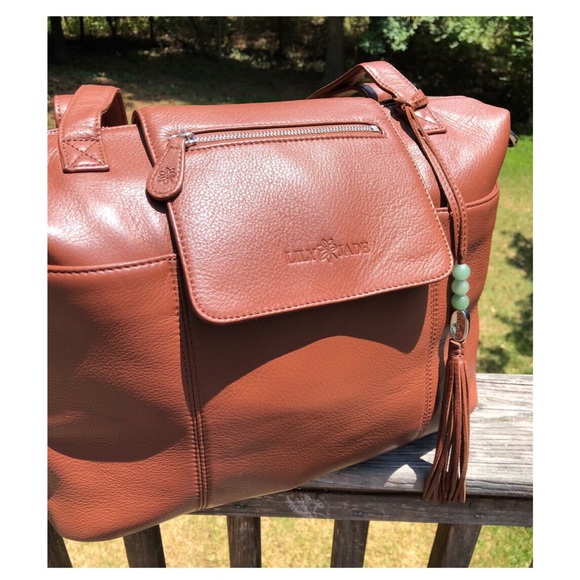 โโ SOLD โโ Lily Jade BRANDY Madeline Bag - Picture 2 of 8